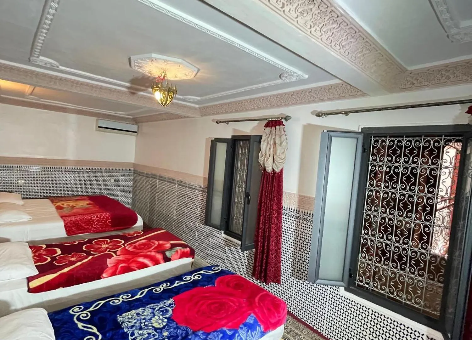 La Casa Espanyola Fez Riad